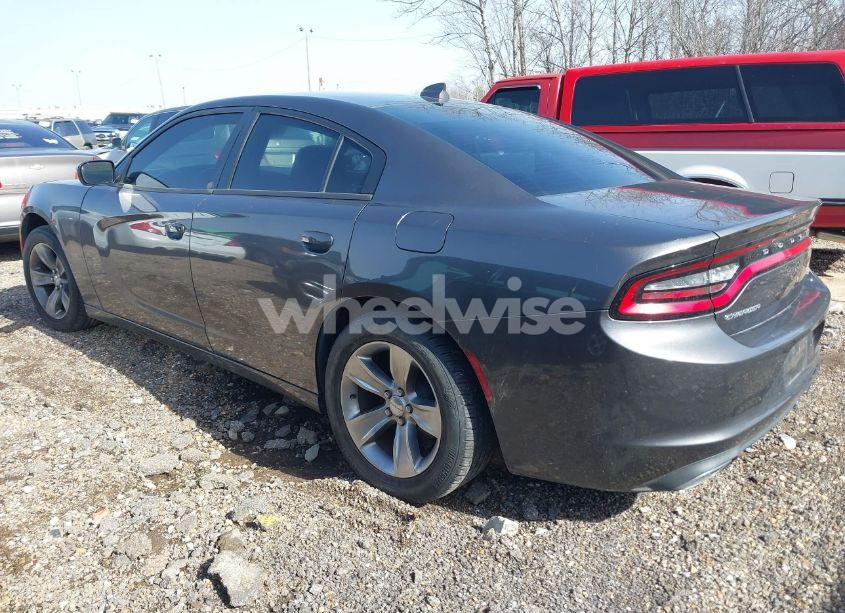 Photo 3 of 2017 Dodge Charger SXT RWD (VIN 2C3CDXHG5HH562340)