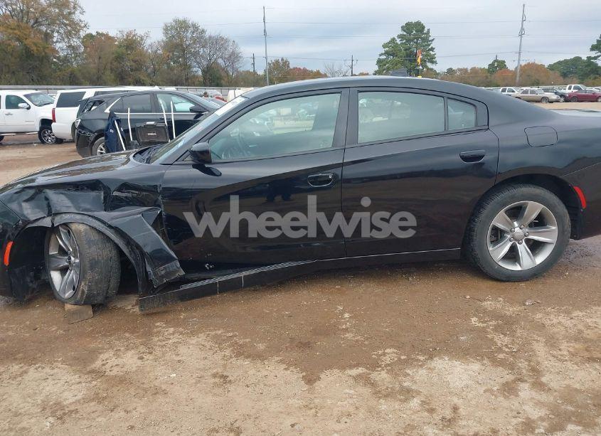 Photo 14 of 2017 Dodge Charger SXT RWD (VIN 2C3CDXHG5HH609320)