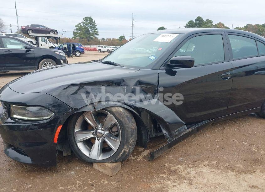 Photo 6 of 2017 Dodge Charger SXT RWD (VIN 2C3CDXHG5HH609320)