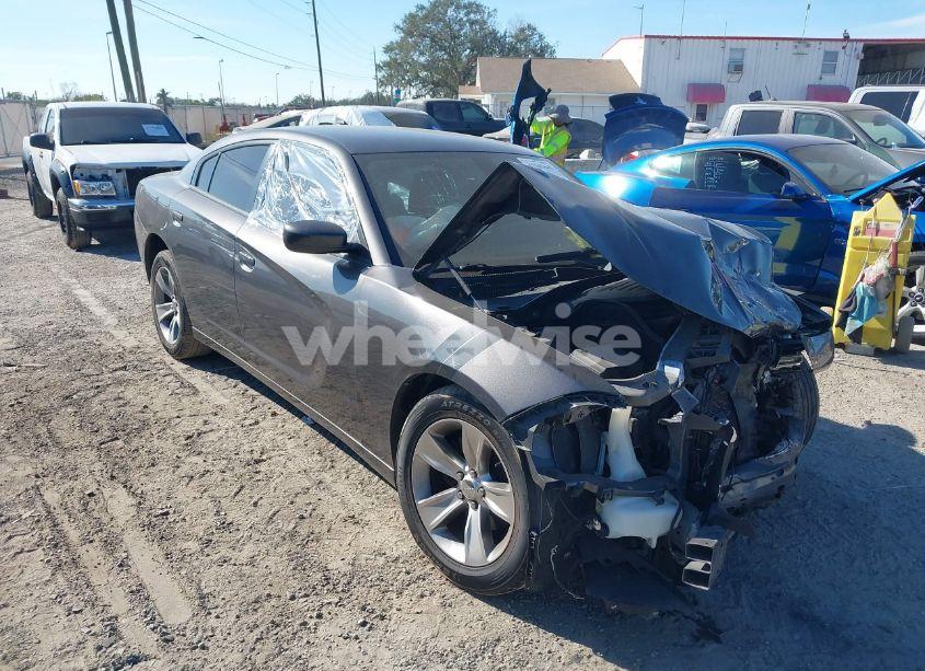 2018 Dodge Charger SXT PLUS RWD (VIN 2C3CDXHG5JH176183) main photo