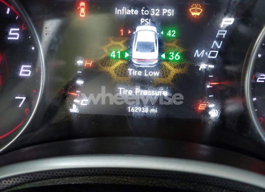 Photo 16 of 2018 Dodge Charger SXT PLUS RWD (VIN 2C3CDXHG5JH176183)