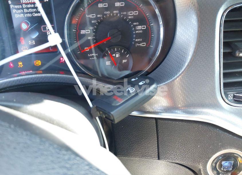 Photo 11 of 2012 Dodge Charger SXT (VIN 2C3CDXHG6CH164871)