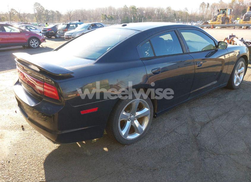 Photo 4 of 2013 Dodge Charger SXT PLUS (VIN 2C3CDXHG6DH537604)