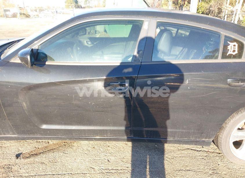 Photo 6 of 2013 Dodge Charger SXT PLUS (VIN 2C3CDXHG6DH537604)