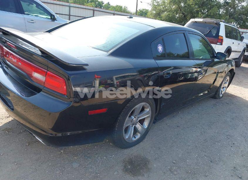 Photo 4 of 2013 Dodge Charger SXT PLUS (VIN 2C3CDXHG6DH552605)