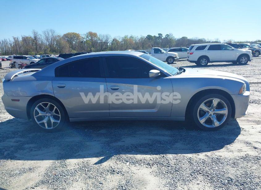 Photo 13 of 2014 Dodge Charger SXT PLUS (VIN 2C3CDXHG6EH166994)