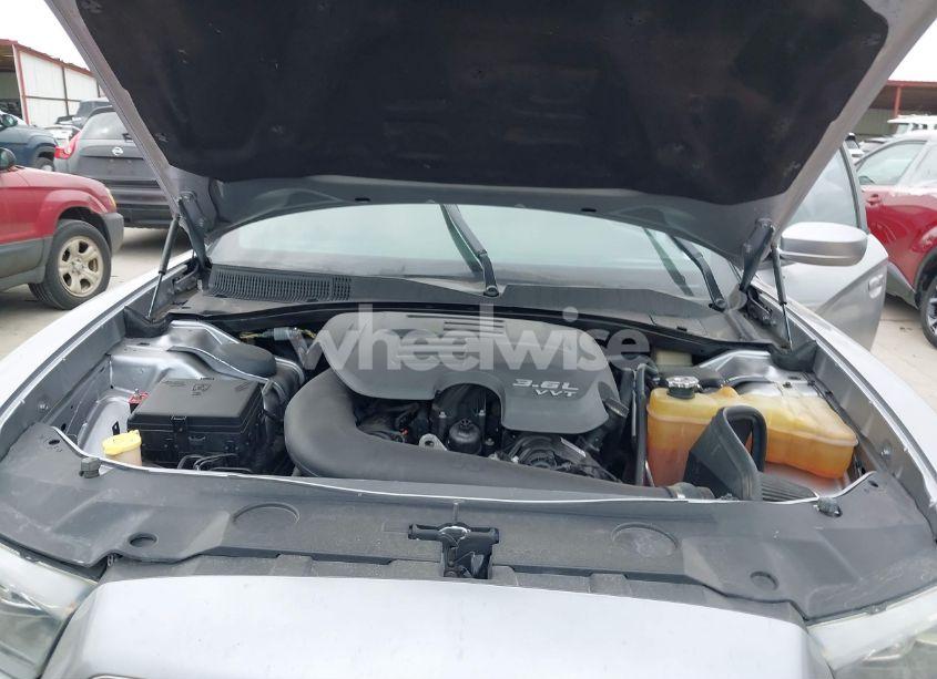 Photo 10 of 2014 Dodge Charger SXT (VIN 2C3CDXHG6EH239314)