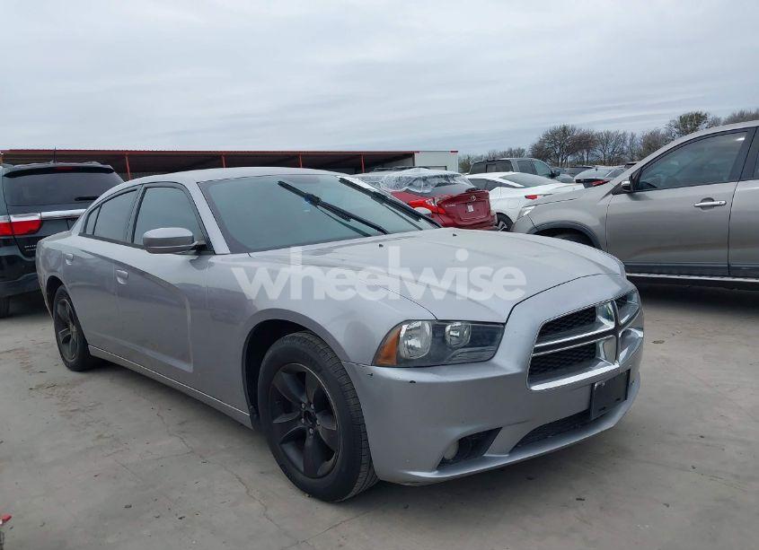 Photo 12 of 2014 Dodge Charger SXT (VIN 2C3CDXHG6EH239314)