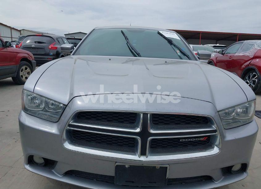 Photo 6 of 2014 Dodge Charger SXT (VIN 2C3CDXHG6EH239314)