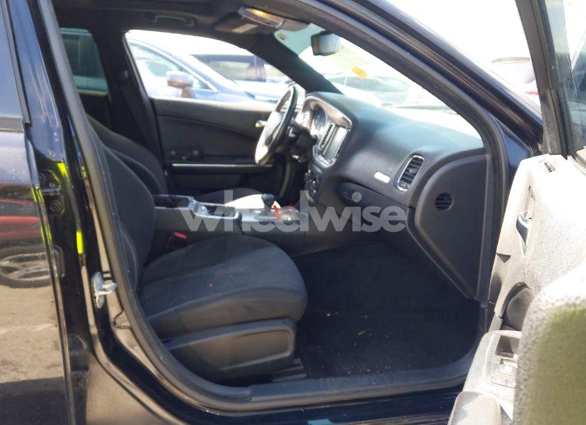 Photo 5 of 2014 Dodge Charger SXT (VIN 2C3CDXHG6EH329546)