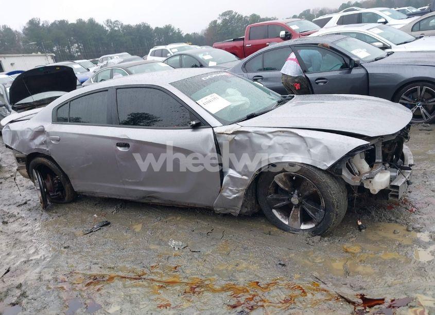 Photo 13 of 2015 Dodge Charger SXT (VIN 2C3CDXHG6FH870159)