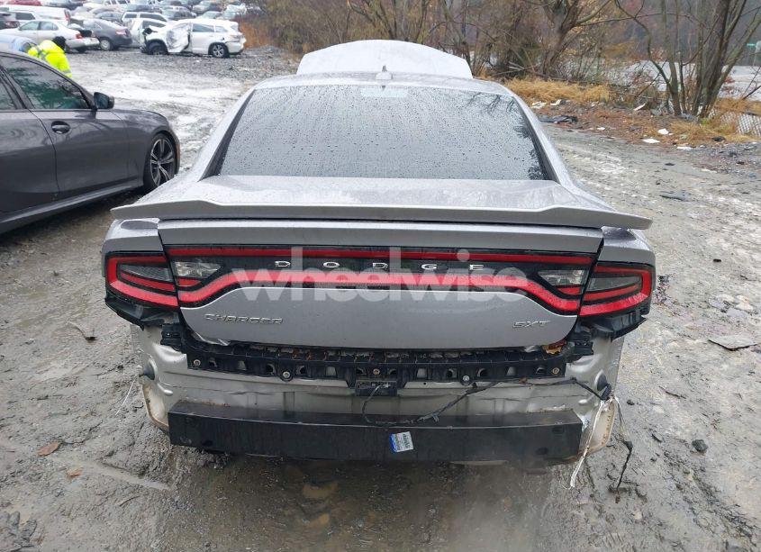 Photo 16 of 2015 Dodge Charger SXT (VIN 2C3CDXHG6FH870159)