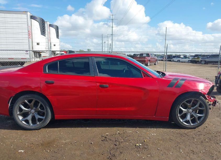 Photo 14 of 2015 Dodge Charger SXT (VIN 2C3CDXHG6FH886782)