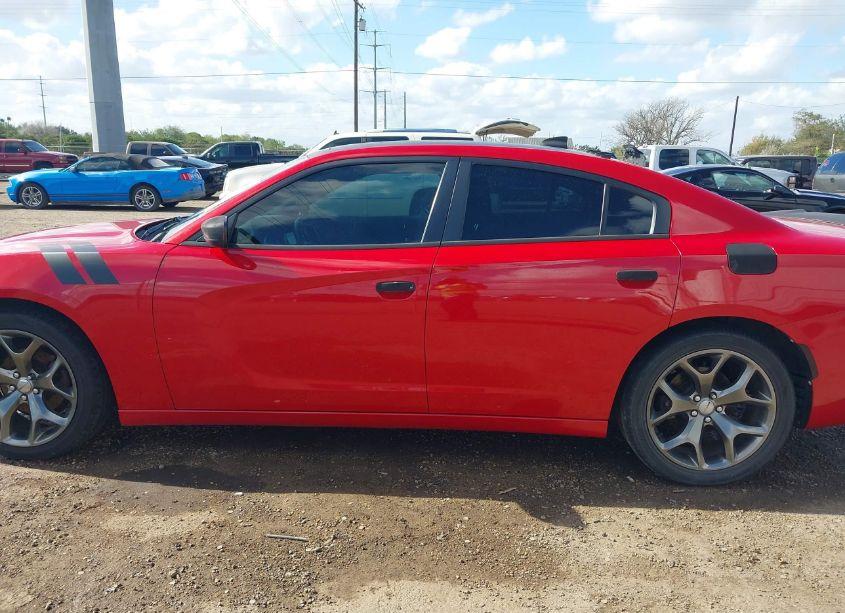 Photo 15 of 2015 Dodge Charger SXT (VIN 2C3CDXHG6FH886782)