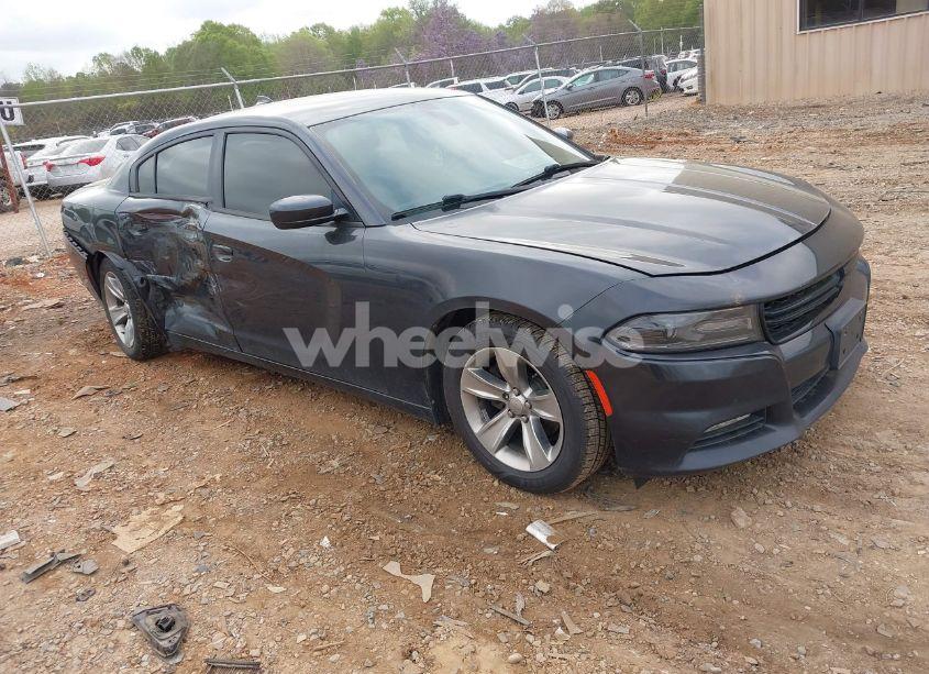 2016 Dodge Charger SXT (VIN 2C3CDXHG6GH174063) main photo
