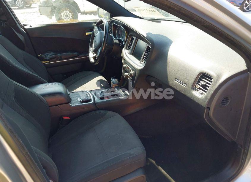 Photo 5 of 2016 Dodge Charger SXT (VIN 2C3CDXHG6GH186875)