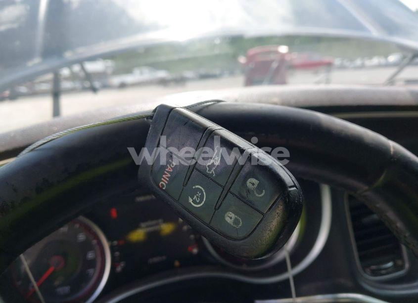 Photo 11 of 2016 Dodge Charger SXT (VIN 2C3CDXHG6GH222922)