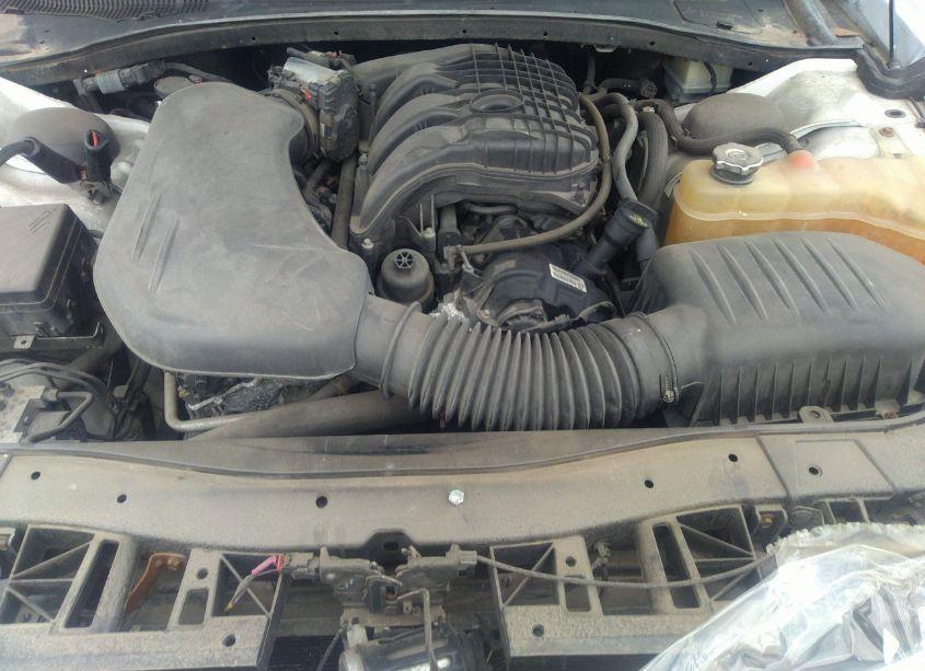 Photo 10 of 2016 Dodge Charger SXT (VIN 2C3CDXHG6GH350075)