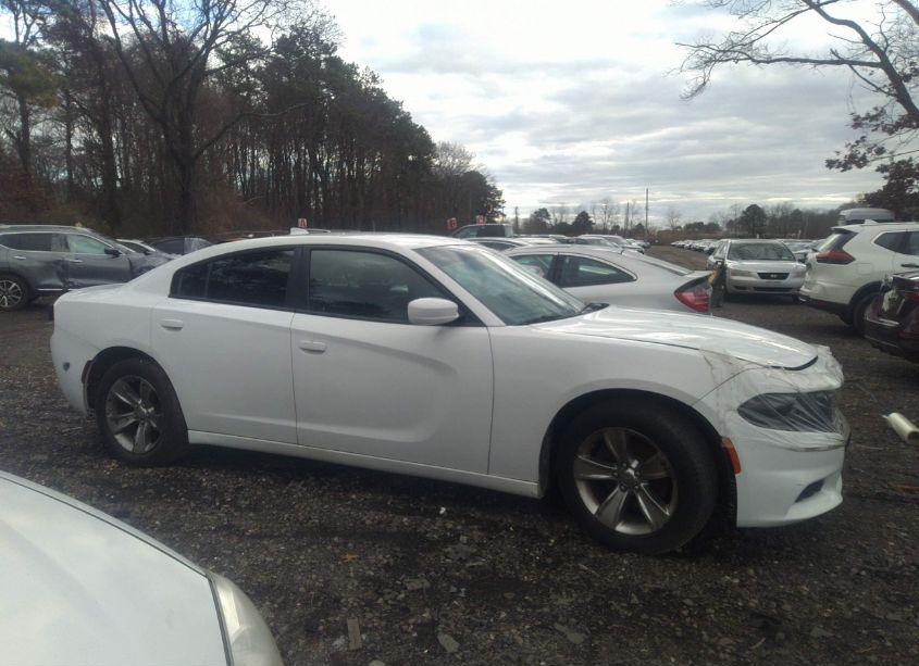 Photo 13 of 2016 Dodge Charger SXT (VIN 2C3CDXHG6GH350075)