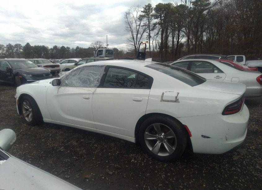 Photo 14 of 2016 Dodge Charger SXT (VIN 2C3CDXHG6GH350075)