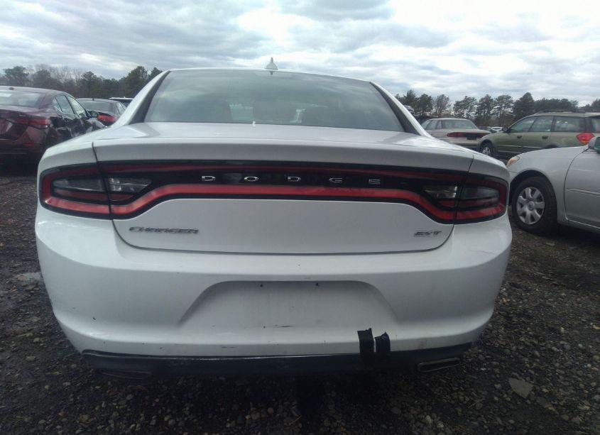 Photo 16 of 2016 Dodge Charger SXT (VIN 2C3CDXHG6GH350075)