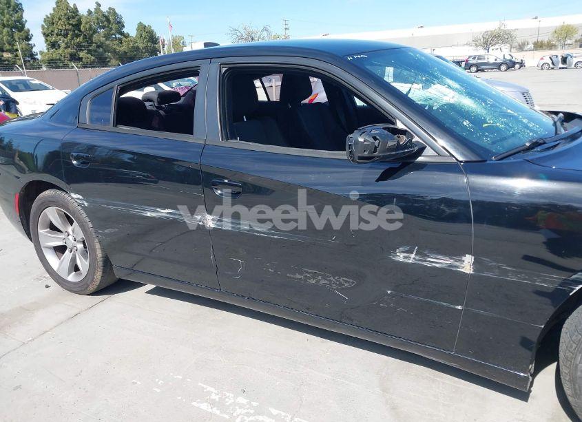 Photo 6 of 2017 Dodge Charger SXT RWD (VIN 2C3CDXHG6HH524597)