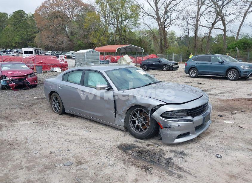 2017 Dodge Charger SXT RWD (VIN 2C3CDXHG6HH563142) main photo