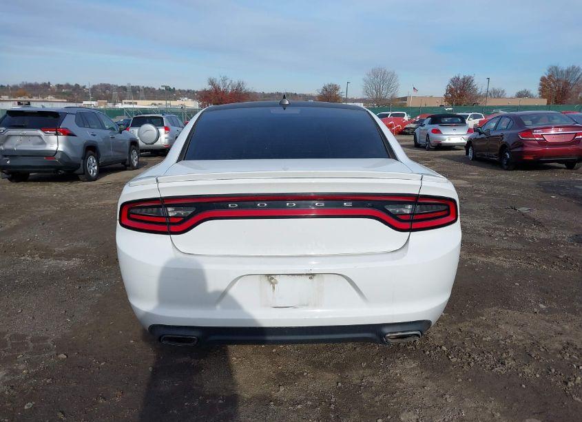 Photo 16 of 2017 Dodge Charger SXT RWD (VIN 2C3CDXHG6HH667324)
