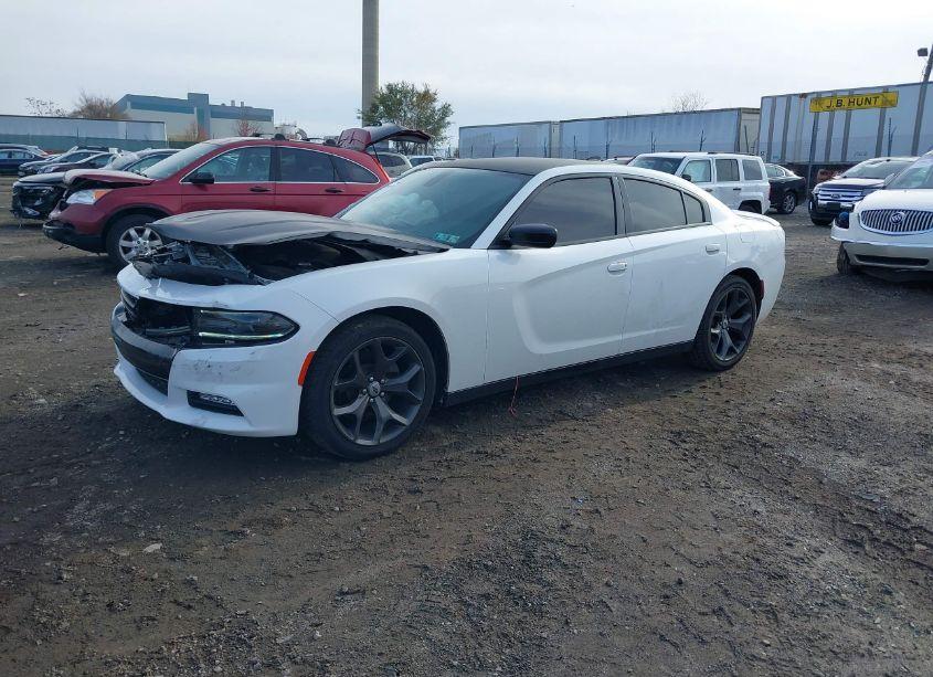 Photo 2 of 2017 Dodge Charger SXT RWD (VIN 2C3CDXHG6HH667324)