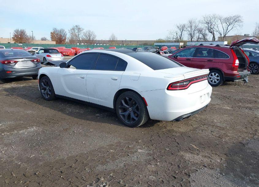 Photo 3 of 2017 Dodge Charger SXT RWD (VIN 2C3CDXHG6HH667324)