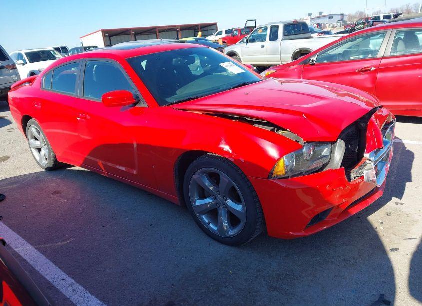 2013 Dodge Charger SXT (VIN 2C3CDXHG7DH654852) main photo