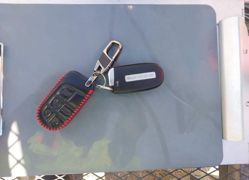 Photo 11 of 2013 Dodge Charger SXT (VIN 2C3CDXHG7DH654852)