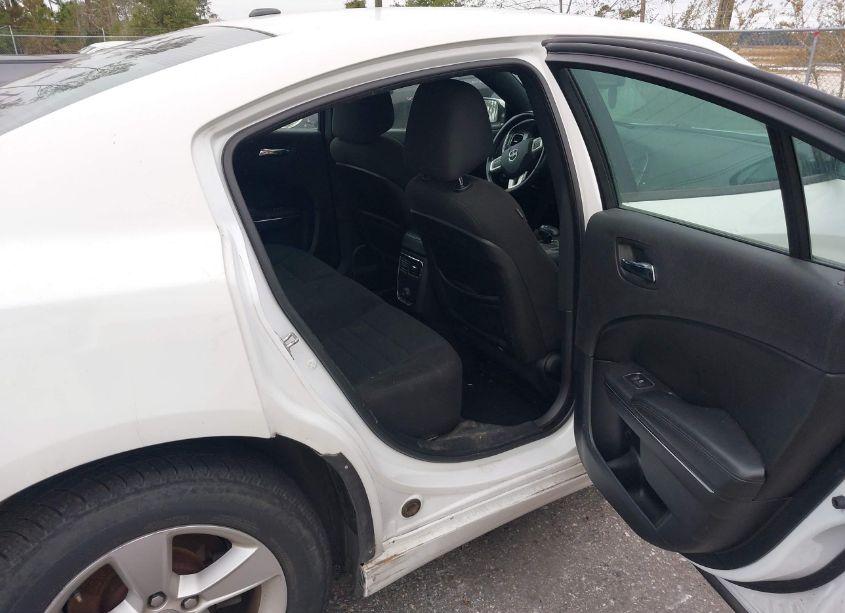 Photo 8 of 2014 Dodge Charger SXT (VIN 2C3CDXHG7EH267428)