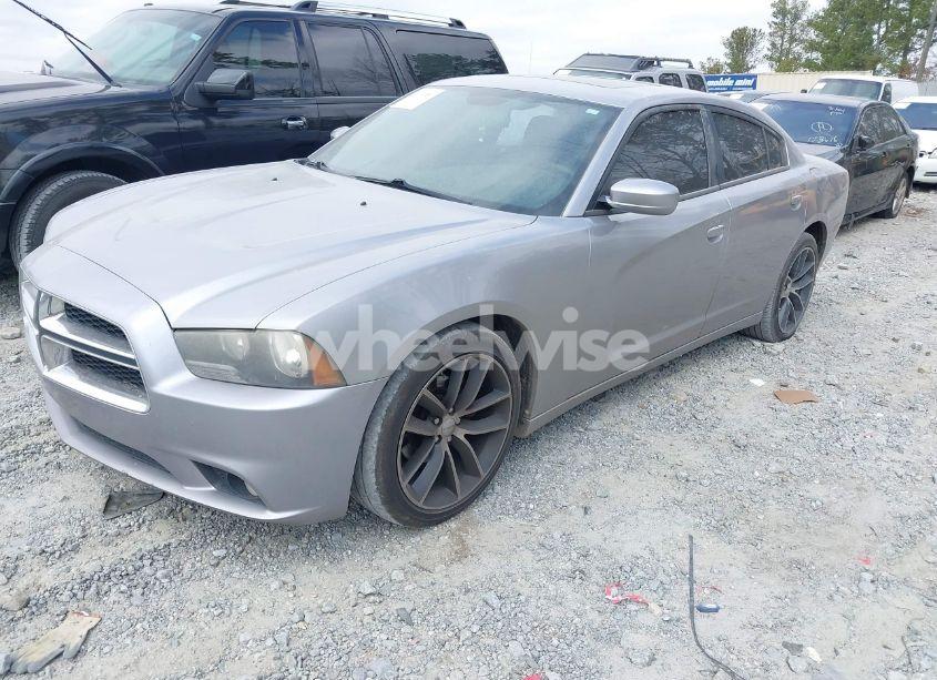 Photo 2 of 2014 Dodge Charger SXT (VIN 2C3CDXHG7EH346159)