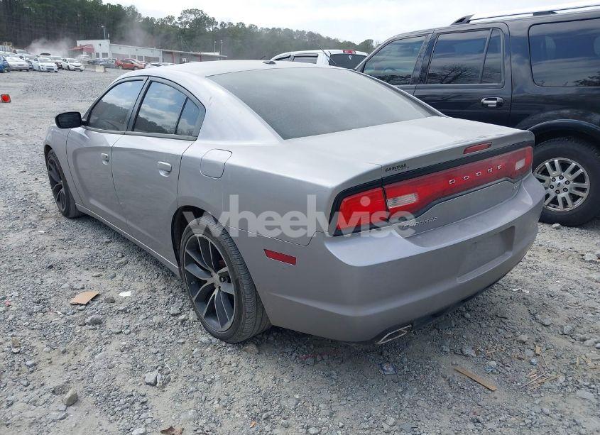 Photo 3 of 2014 Dodge Charger SXT (VIN 2C3CDXHG7EH346159)