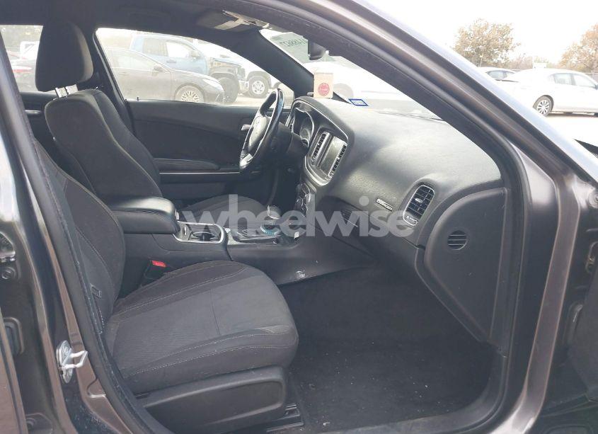 Photo 5 of 2015 Dodge Charger SXT (VIN 2C3CDXHG7FH738320)