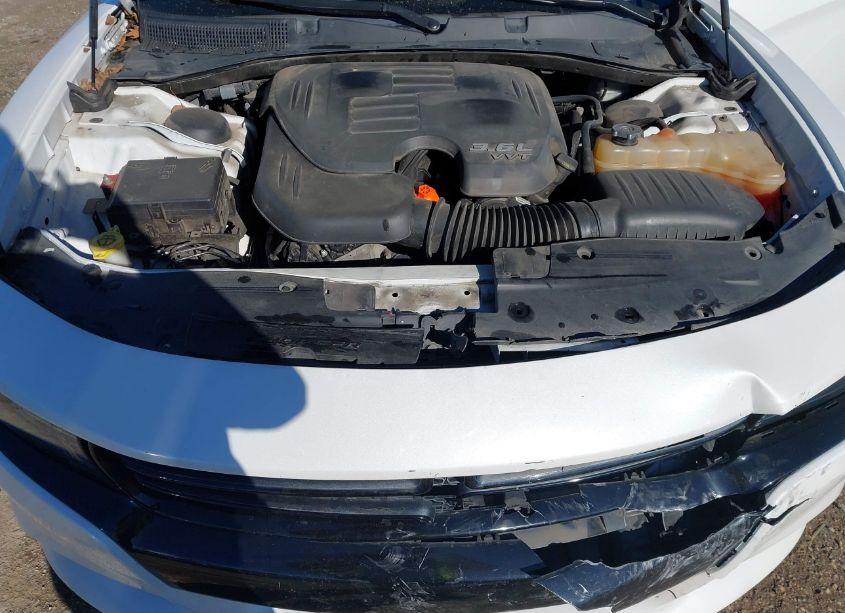 Photo 10 of 2015 Dodge Charger SXT (VIN 2C3CDXHG7FH886726)