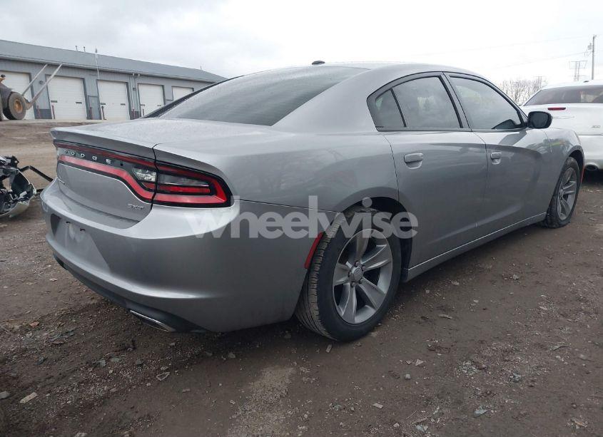 Photo 4 of 2016 Dodge Charger SXT (VIN 2C3CDXHG7GH131982)