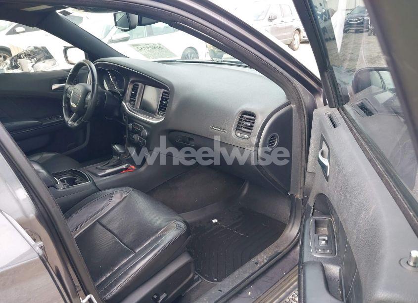 Photo 5 of 2016 Dodge Charger SXT (VIN 2C3CDXHG7GH228910)