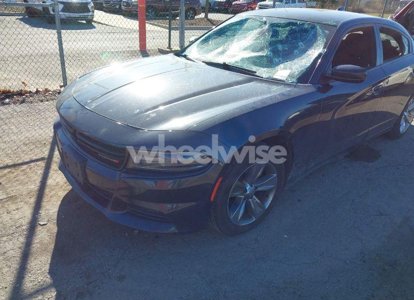 Photo 2 of 2017 Dodge Charger SXT RWD (VIN 2C3CDXHG7HH641928)