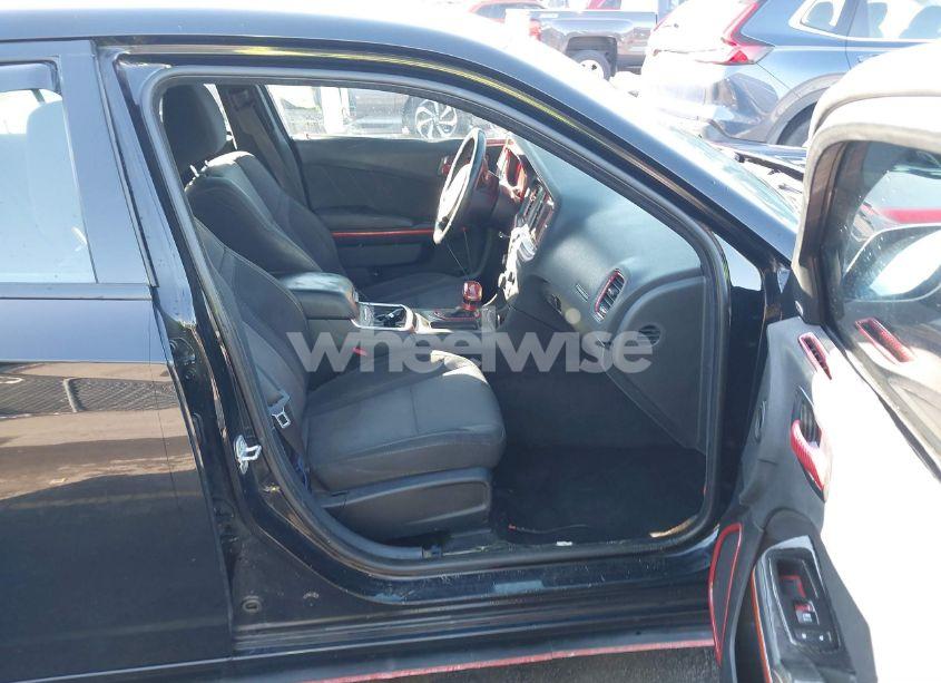 Photo 5 of 2018 Dodge Charger SXT PLUS RWD (VIN 2C3CDXHG7JH166741)