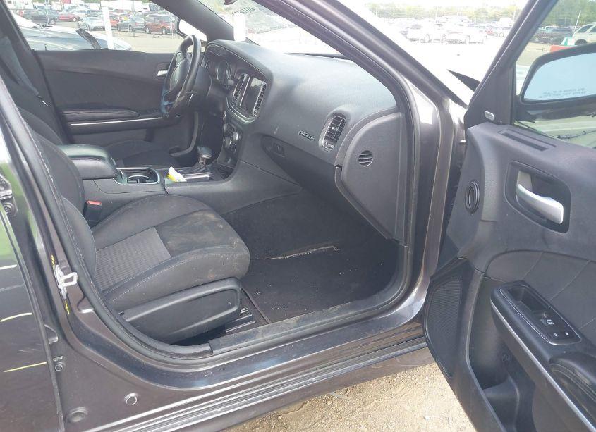 Photo 5 of 2019 Dodge Charger GT RWD (VIN 2C3CDXHG7KH562041)