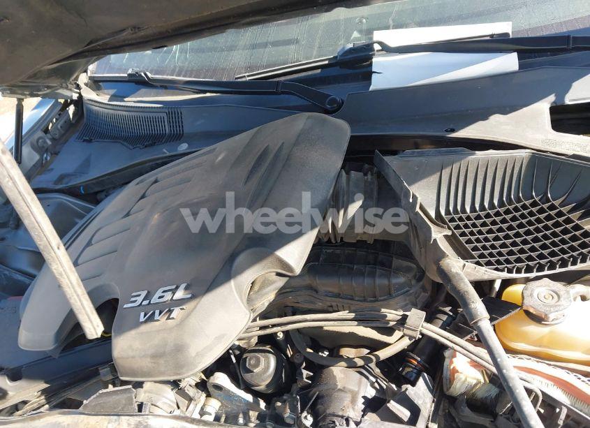 Photo 10 of 2012 Dodge Charger SXT (VIN 2C3CDXHG8CH121990)