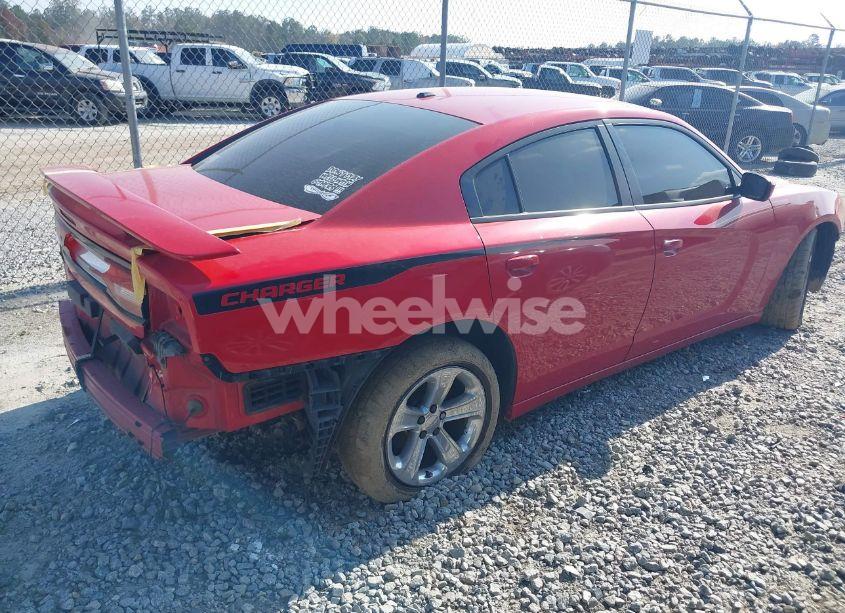 Photo 4 of 2013 Dodge Charger SXT (VIN 2C3CDXHG8DH525485)
