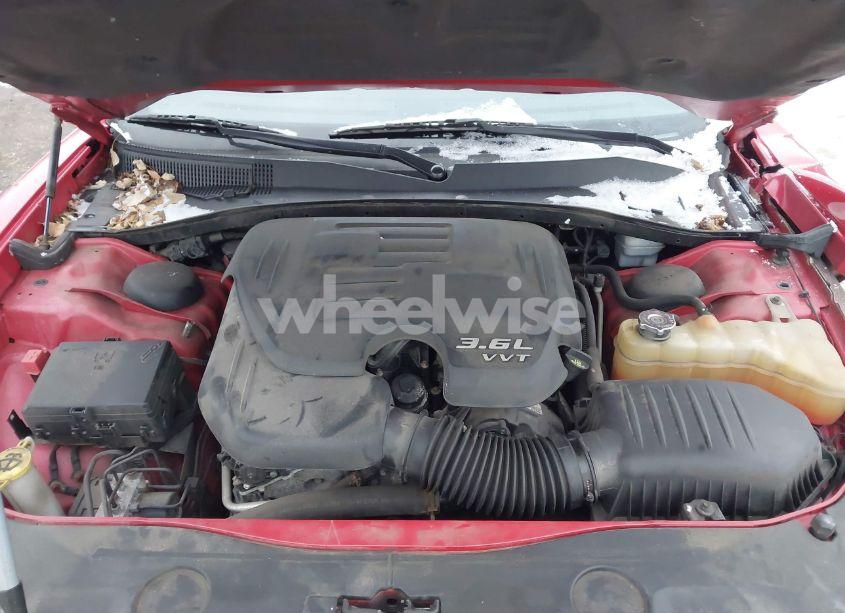 Photo 10 of 2013 Dodge Charger SXT (VIN 2C3CDXHG8DH633086)