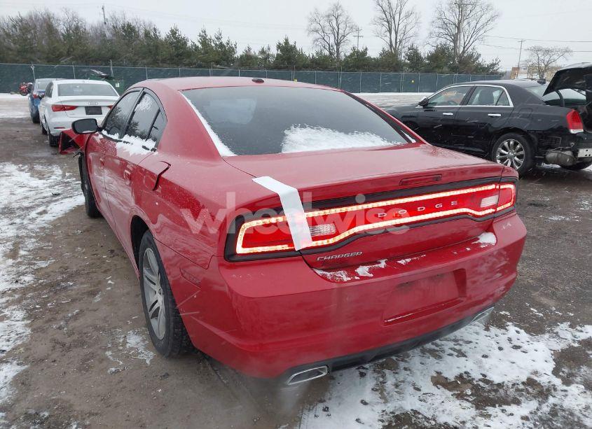 Photo 3 of 2013 Dodge Charger SXT (VIN 2C3CDXHG8DH633086)