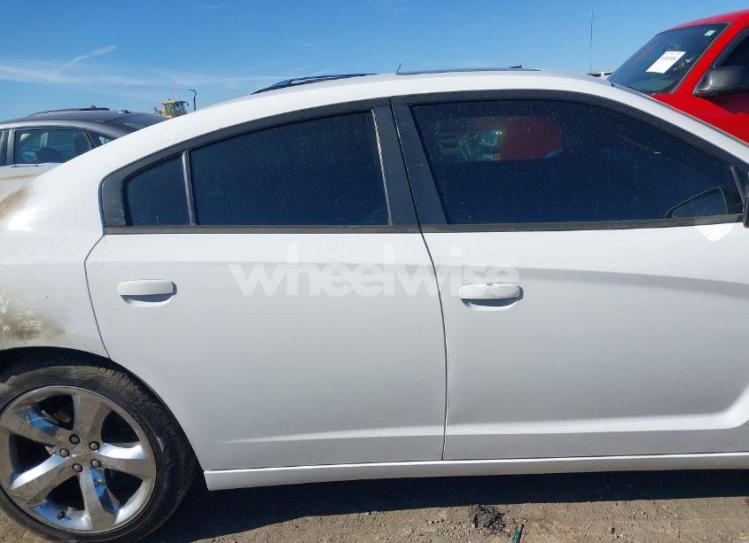 Photo 14 of 2014 Dodge Charger SXT PLUS (VIN 2C3CDXHG8EH117439)