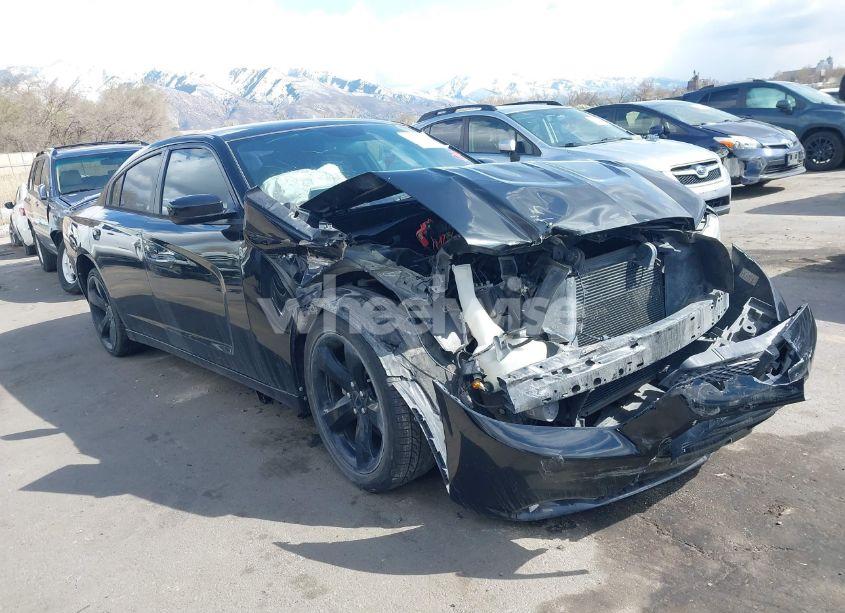 2014 Dodge Charger SXT PLUS (VIN 2C3CDXHG8EH177723) main photo