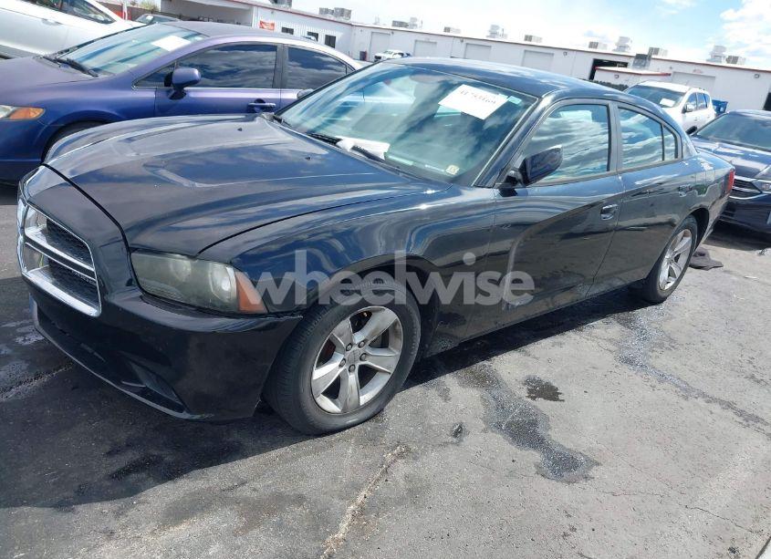 Photo 12 of 2014 Dodge Charger SXT (VIN 2C3CDXHG8EH262626)