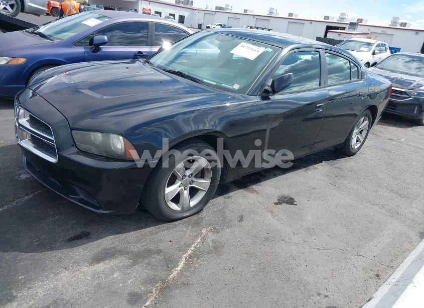 Photo 2 of 2014 Dodge Charger SXT (VIN 2C3CDXHG8EH262626)